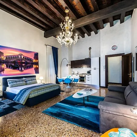 Ca Sant'Angelo Apartment Venice Exterior photo